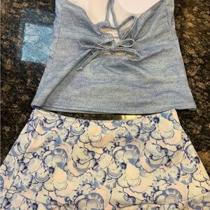 BRAND NEW 2 PIECE WOMANS BLUE TANKINI WITH RUFFLED BOTTOM SIZE M